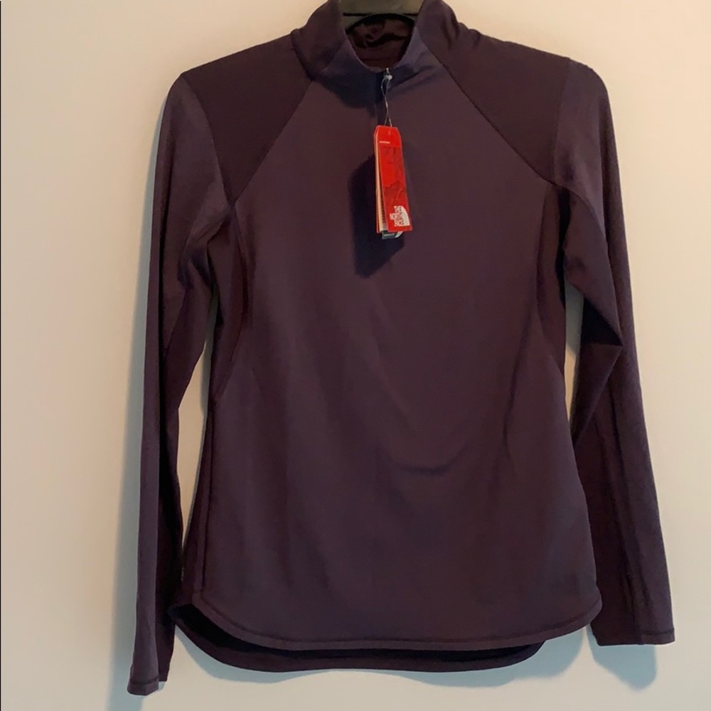 Brand new North Face 1/4 Zip
